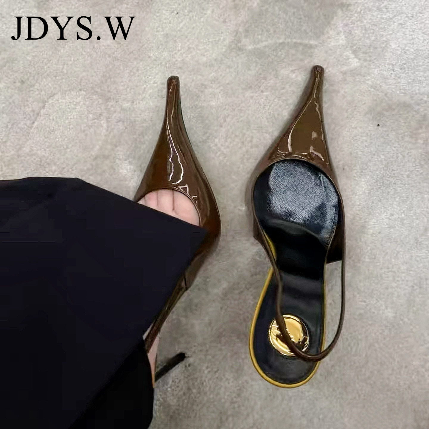JDYS.W【特殊气质】9CM牛皮扁尖头黑性感漆皮细跟后空单鞋高跟鞋