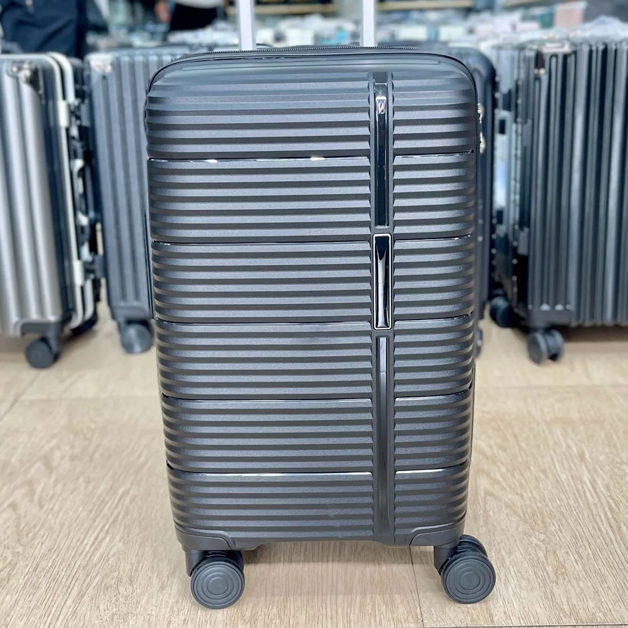 20寸登机箱24寸28寸行李箱加厚加大容量旅行箱pp拉杆箱静音万向轮