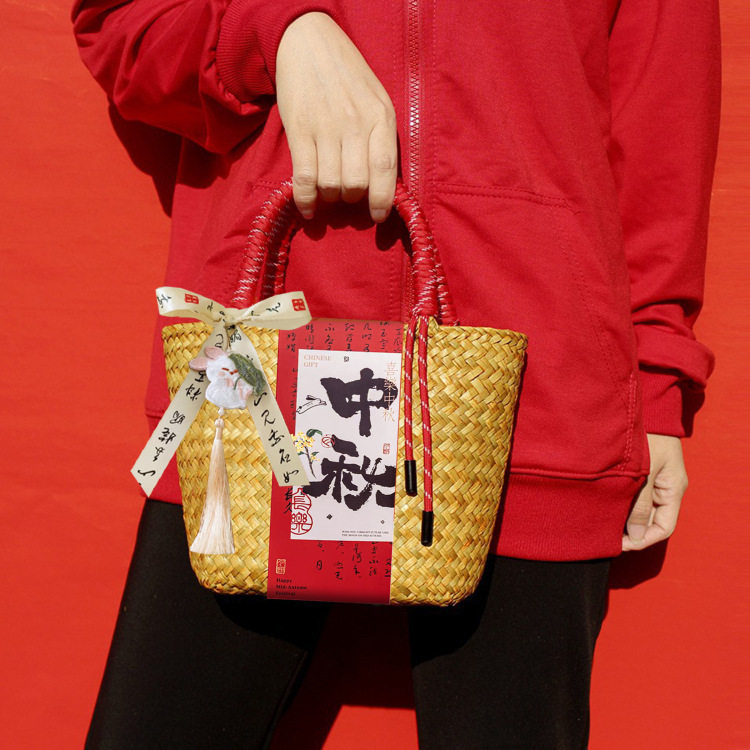 新中式中秋节月饼包装盒广式冰皮流心蛋黄酥手提礼品盒伴手礼盒