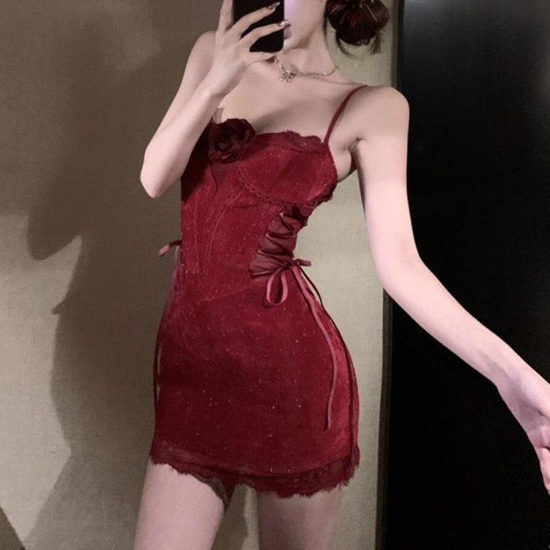 纯欲风性感绑带蕾丝吊带连衣裙女