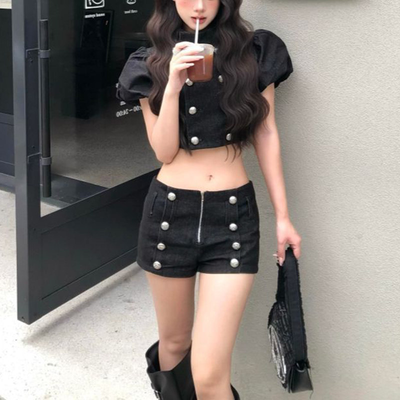 辣妹双排扣上衣显瘦低腰短裤套装