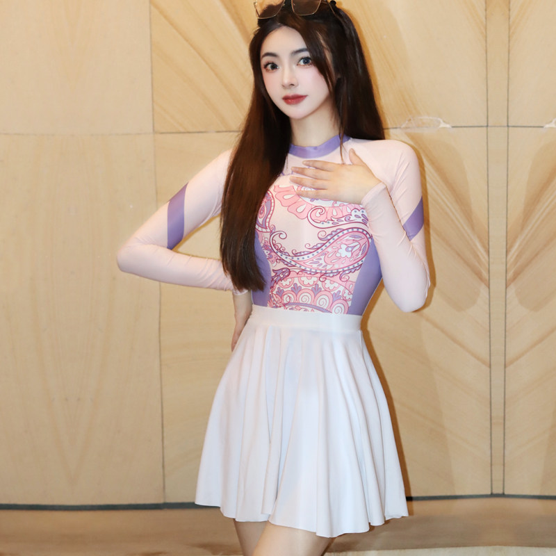 韩版防晒泳衣女潜水服浮潜水母衣裙式长袖长裤三角连体速干ins风