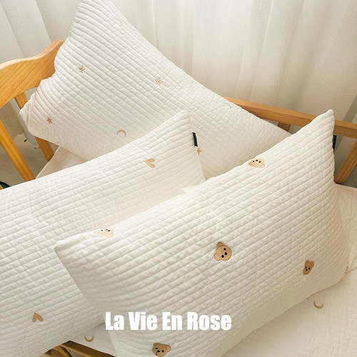 ins绗缝纯棉密道绣花儿童枕套