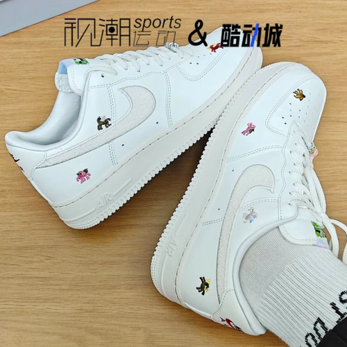 耐克AF1马年限定新年款白色板鞋