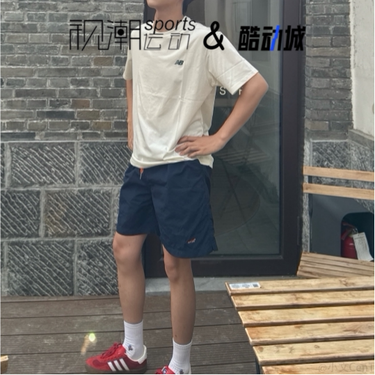 NB白色男百搭运动休闲短袖T恤