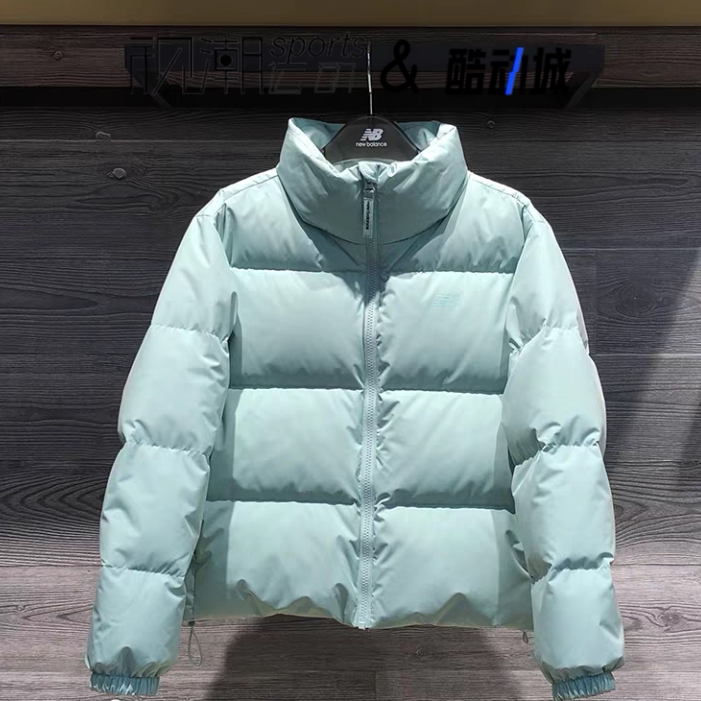 NB浅绿纯色立领防风保暖羽绒服