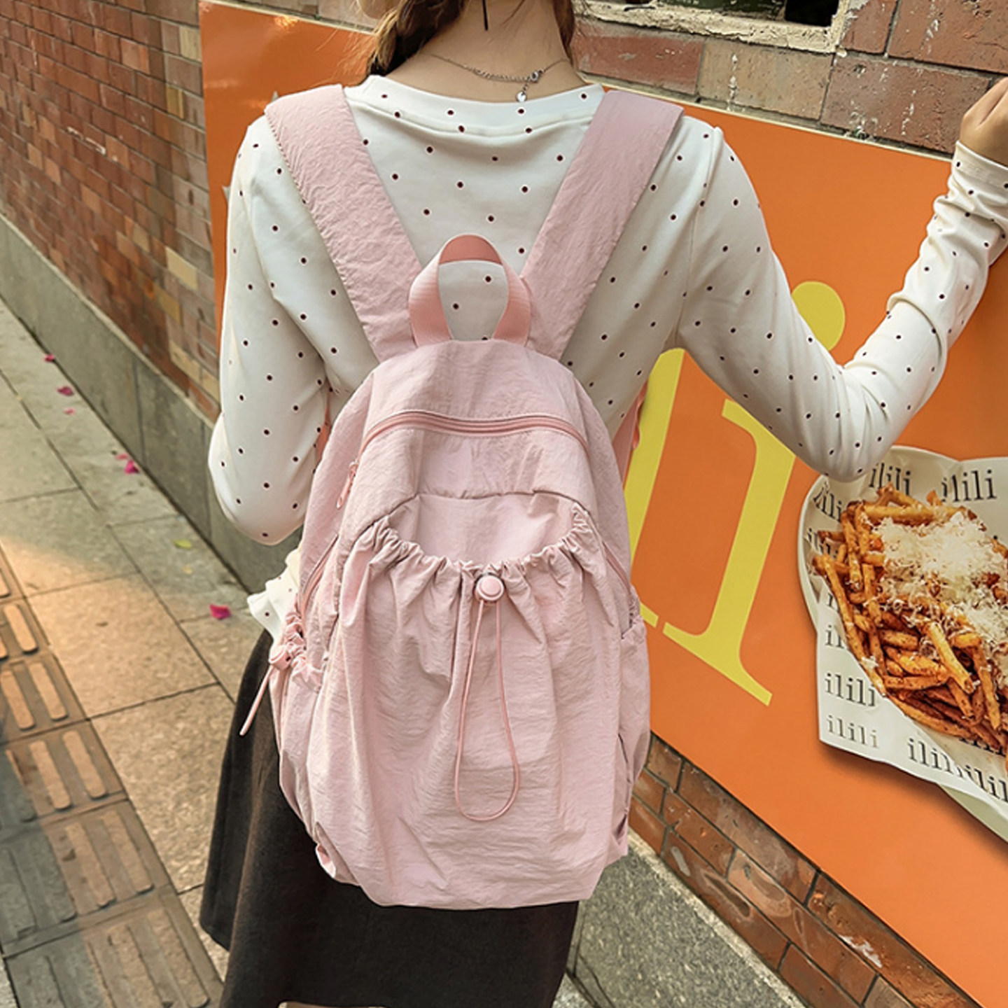 2026夏新款双肩包女森系休闲文艺风旅行背包初高中大学生书包轻便