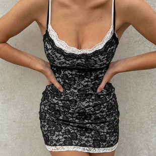wildgirl新款黑白撞色双层蕾丝拼接花边假两件套吊带修身连衣裙女