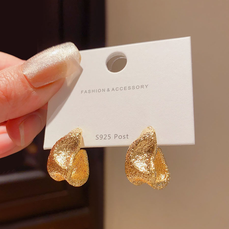 2025年新款复古高级感金属冷淡风耳钉女小众独特设计百搭耳环耳饰,饰品/流行首饰/时尚饰品新,耳环,淘宝优惠券,粉丝福利购,淘宝优惠卷