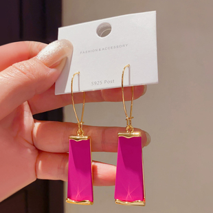 设计感几何方形玫红色夸张大耳环女复古气质耳坠高级大气个性耳饰
