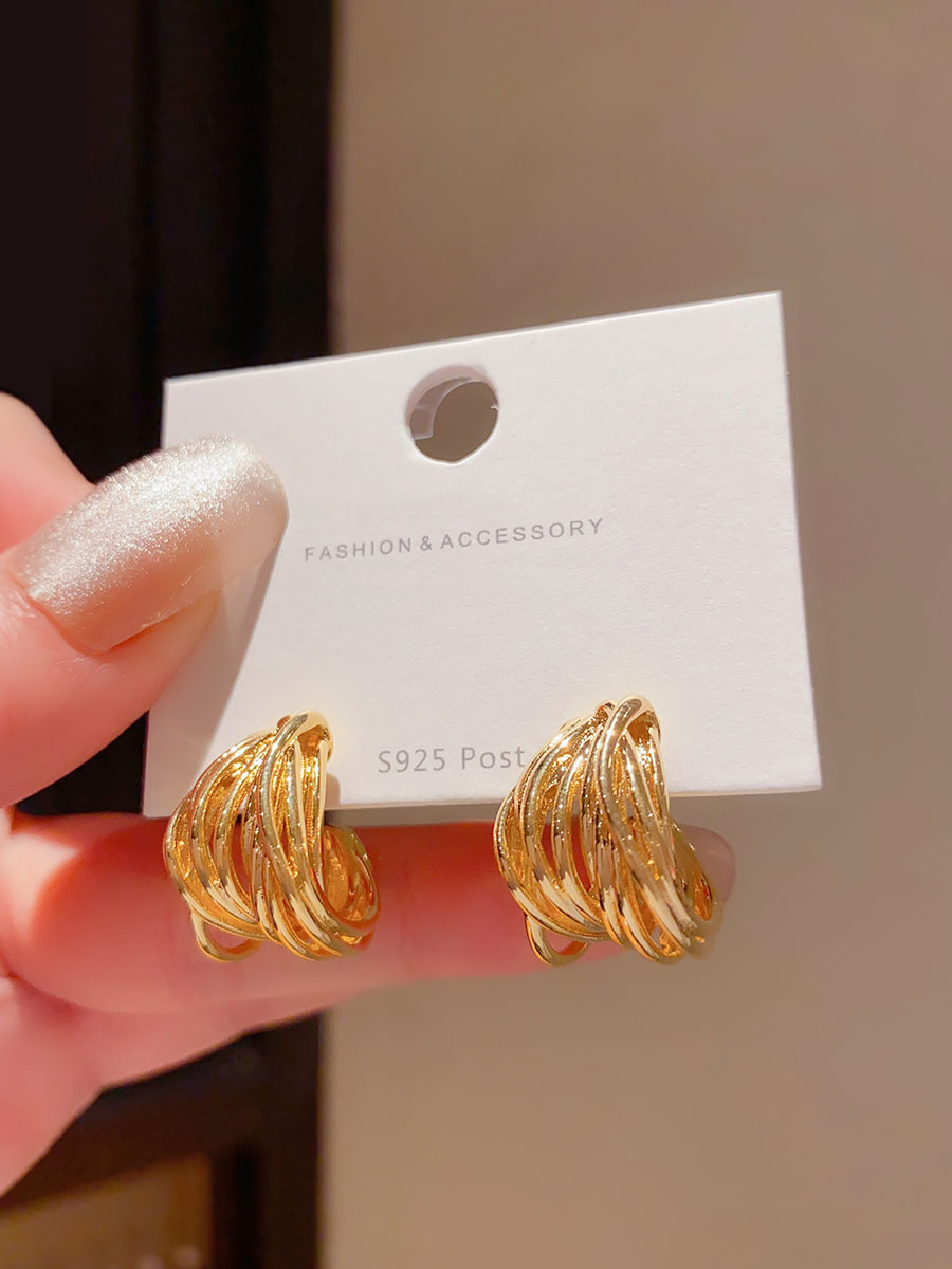 高级感轻奢冷淡风C形圆圈圈耳环