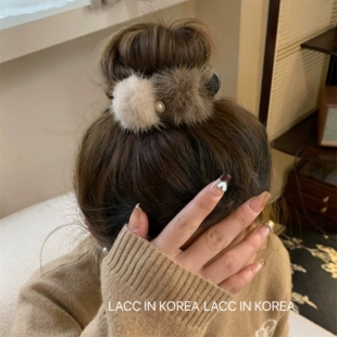 韩国高级感水貂毛球球高马尾夹2025新款 秋冬气质抓夹丸子头发夹女