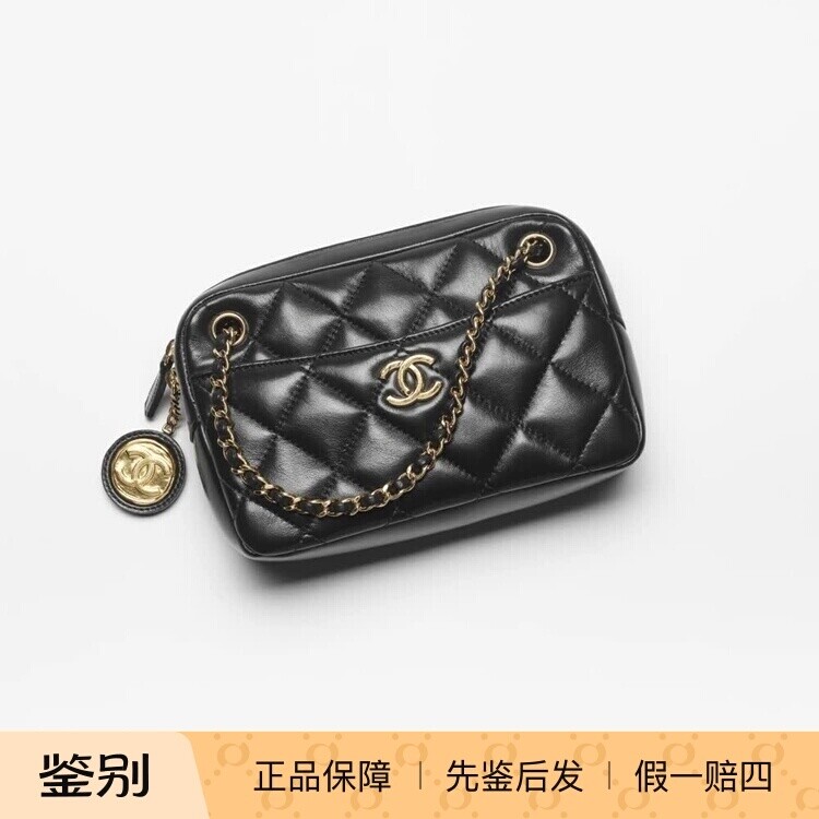 香奈儿抛光小羊皮迷你相机手袋