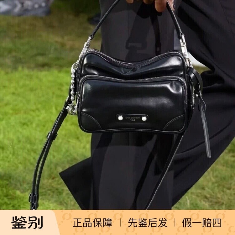 奢店代购 2025新款 LV/路易威登 NIL牛皮黑武士相机单肩包 M13987