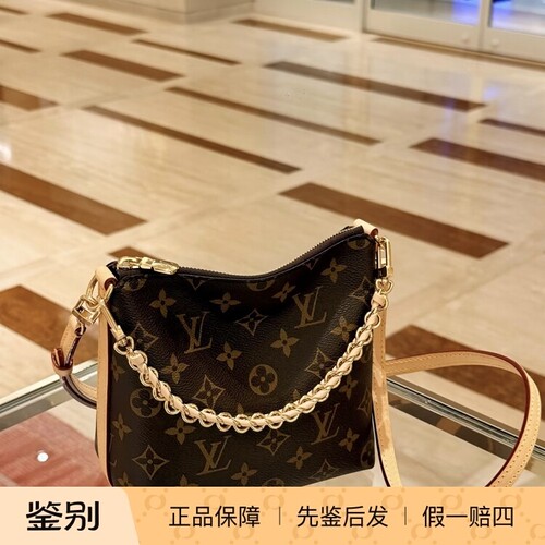 奢店代购 2026 新款 LV/路易威登 MULTIPASS MINI 单肩包 M29099
