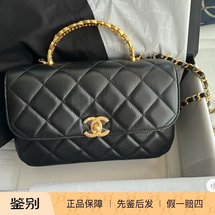 新款 奢店代购 2024s正品 CHANEL/香奈儿 镂空镶钻手柄羊皮单肩包