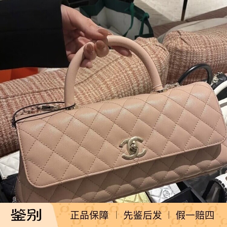 奢店代购 2026p 新款正品 CHANEL/香奈儿 Maxi牛皮口盖包配以手柄