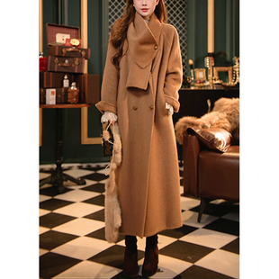 吞吞穿搭日记【苏富比大衣 高版本】鎏金奢华 双面呢围巾大衣