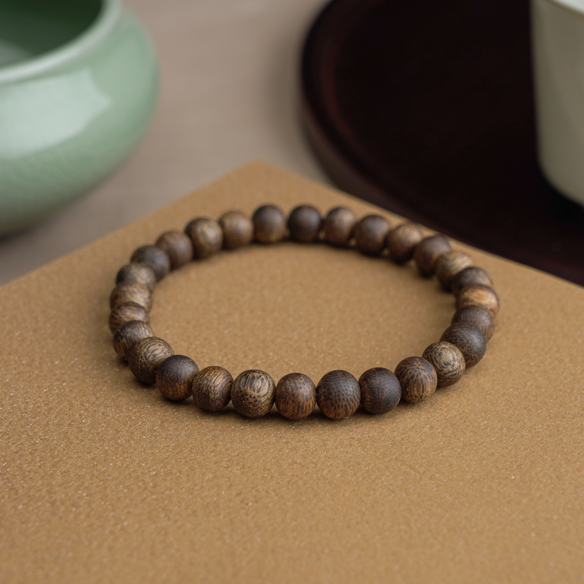 海南莺歌绿奇楠沉香6mm单圈手串