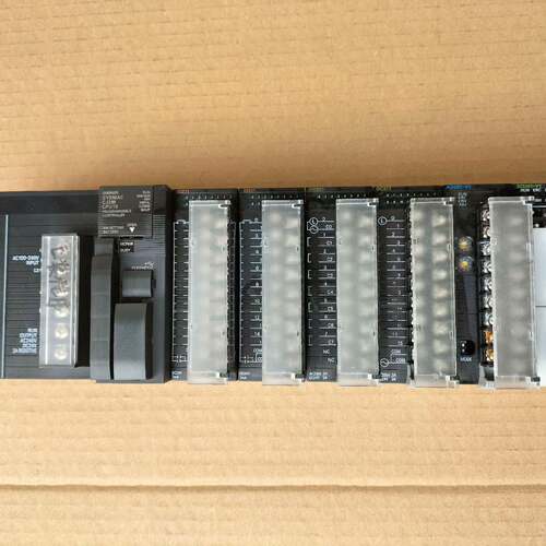 可维修CJ1WPLC，：CJ1W-PA205R，欧姆龙系列一组包括