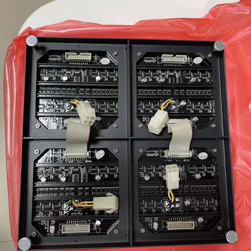 可议价LED显示屏 CV4GB 1536mm2816mm，喜欢的