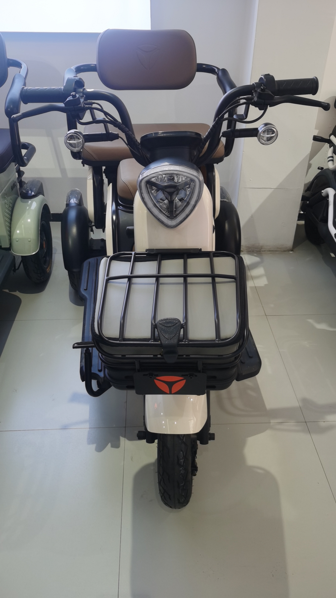 雅迪K3乐享版  雅迪 C13E 雅迪冠能C60S  通用防雨内包  加厚材质