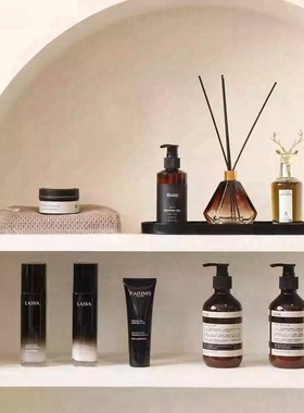 【咖色卫浴柜组合】样板间卫生间男士香薰洗面奶洗发水道具摆件