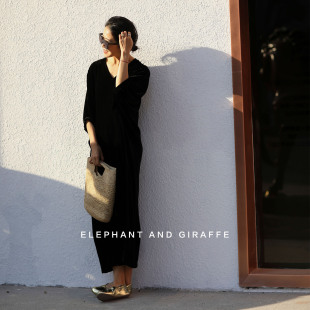 真丝丝绒 阔型剪裁 603304 这条黑裙子美得太高级