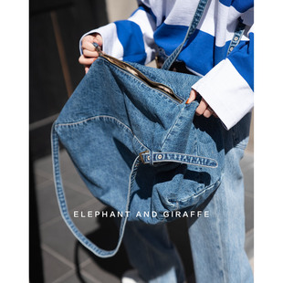 日常出街氛围感 轻便 ACC459 时髦Oversize牛仔大包 大象和长颈鹿