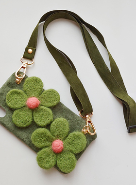 ins秋冬毛绒斜挎背适用于 iPhone12/11/13promax手机壳r78p套xs女