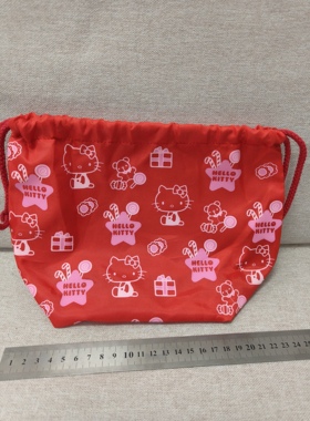 Hellokitty中古稀有2011年大红束口袋化妆包