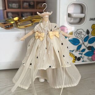 蛋黄派吊带连衣裙娃衣ob11出逃12分bjd(模特uf体)