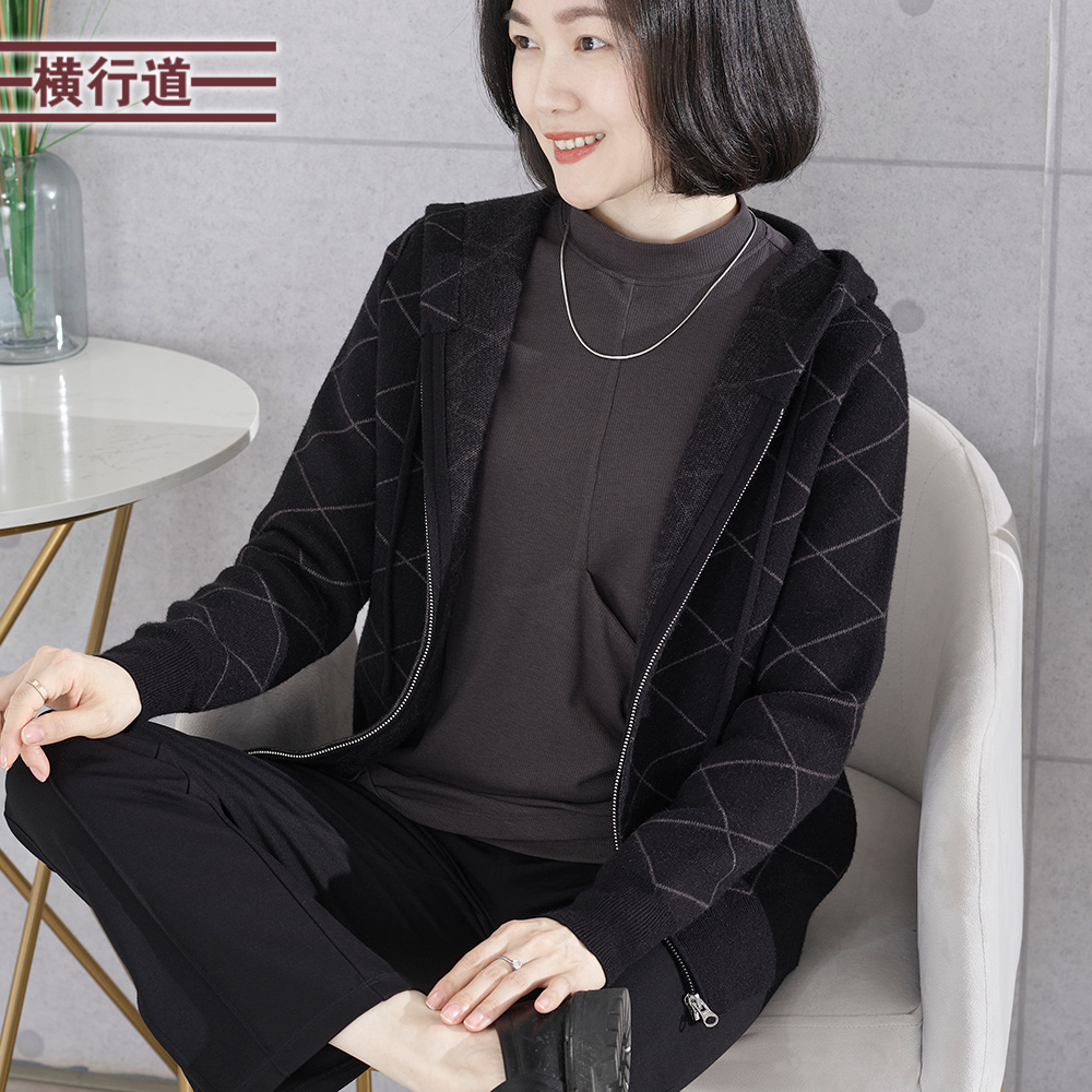 简约宽松连帽菱格拉链针织外套