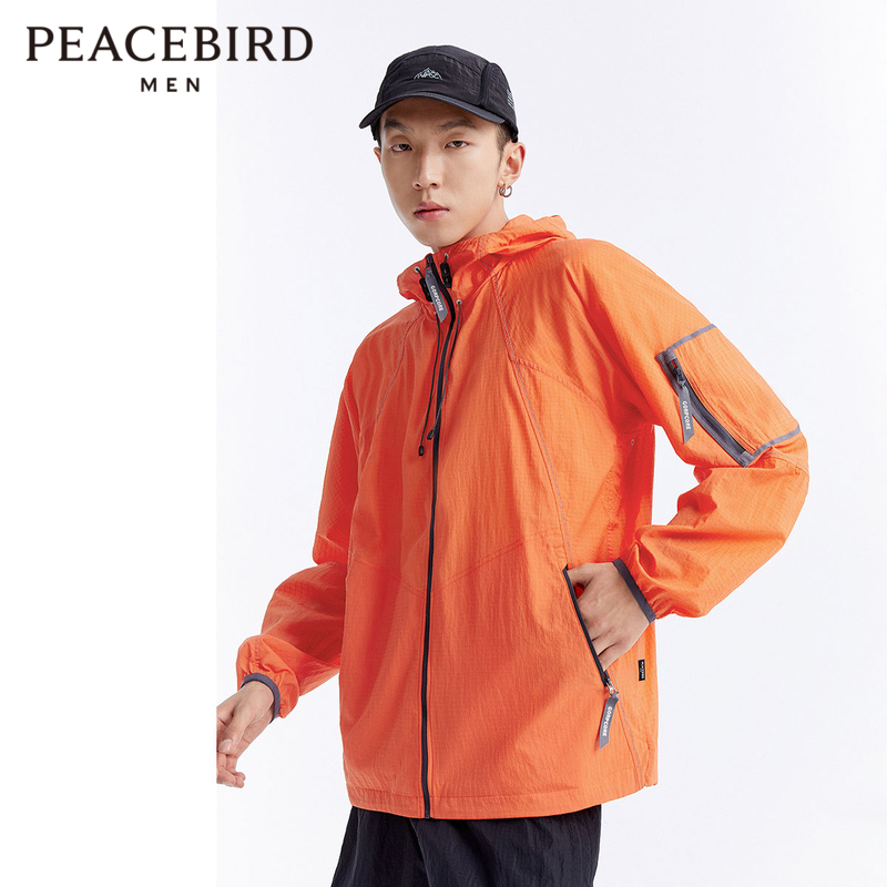 【商场同款】太平鸟男装户外机能皮肤衣男士夹克外套潮B2BCD2102
