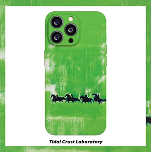 策马奔腾绿色草原清新菲林二合一手机壳适用苹果17nova14华为p70mate60小米15opporen14ovivo荣耀300iPhone16