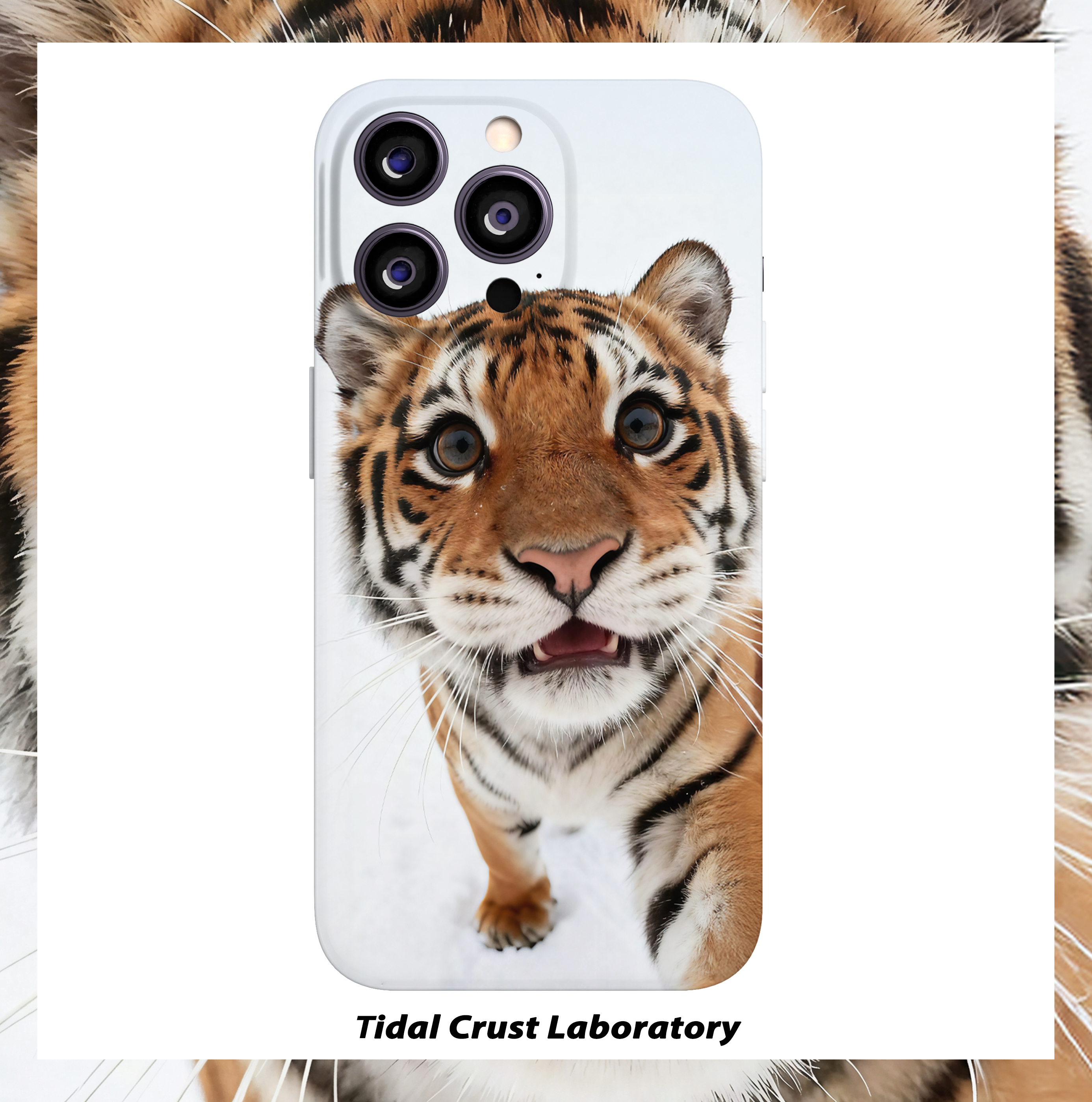 雪地呆萌小老虎的凝视菲林二合一手机壳适用苹果17nova14华为p70mate60小米15opporen14ovivo荣耀300iPhone16