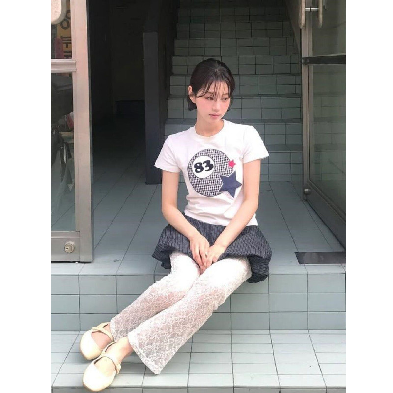 设计感小众星球印花正肩短袖T恤女夏季白色短款修身辣妹露脐上衣