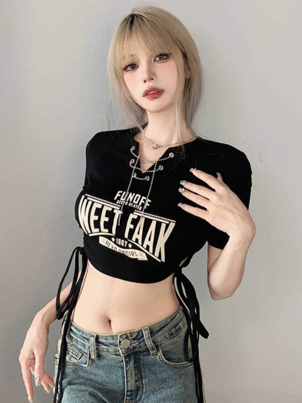 AMERICAN SHORT SLEEVE PRINTED T-SHIRT WOMENS SUMMER DESIGN SENSE CHAIN V-NECK BABES DRAWSTRING CARDED WAIST CROPPED CROP TOP TIDE