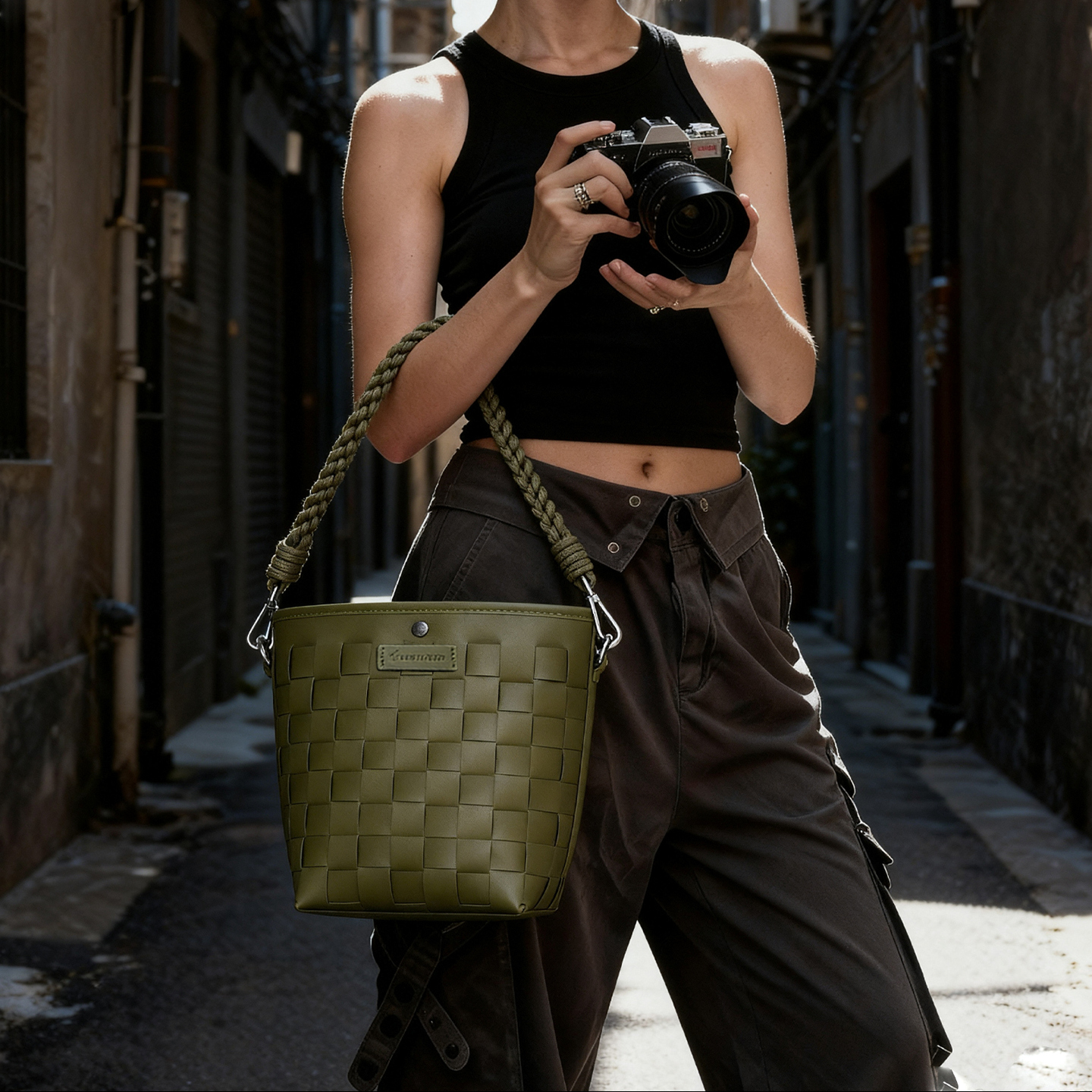 佰信BESNFOTO防撞相机束口袋时尚女性单肩斜挎数码微单反便携收纳休闲保护防撞百搭户外旅行提包摄影包BN2512