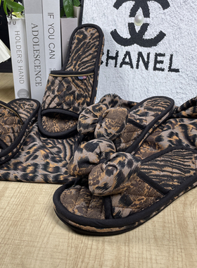 居梦家豹纹韩版奢华布艺蝴蝶结男女情侣家居室内地板拖鞋静音防滑