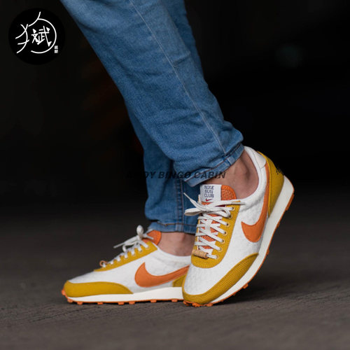 NikeDaybreakSE女子复古华夫鞋