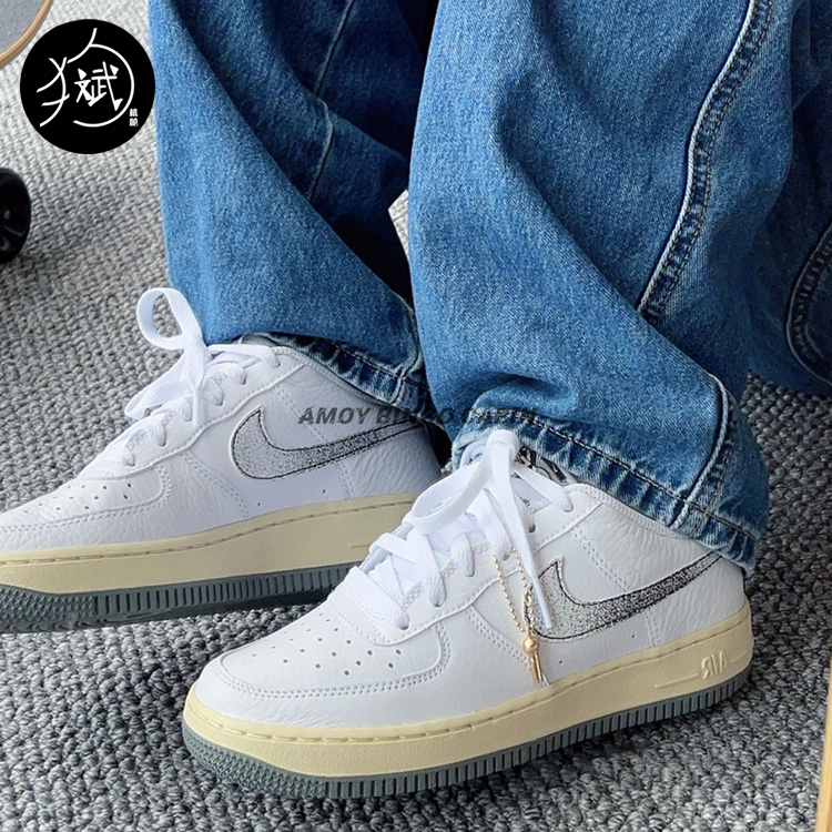 NikeAF1女子白灰银空军运动板鞋