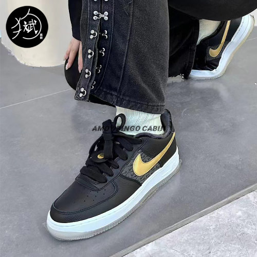 NikeAirForce1黑金空军板鞋