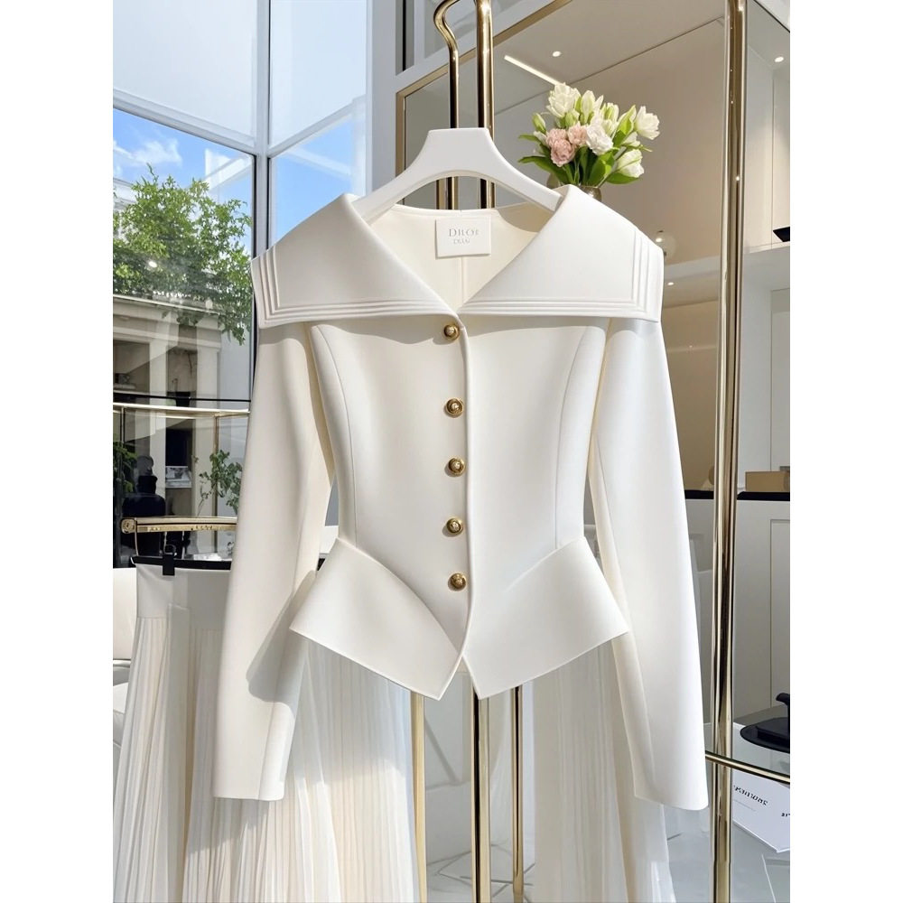 2024早秋新款独特超好看短款外套高级感气质收腰小香风白色上衣女,女装/女士精品,POLO衫,淘宝优惠券,粉丝福利购,淘宝优惠卷