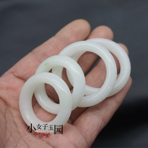 玉佩挂件玉环燕子美玉