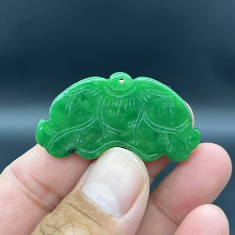 仿翡翠色莲叶吊坠挂件满绿藕叶