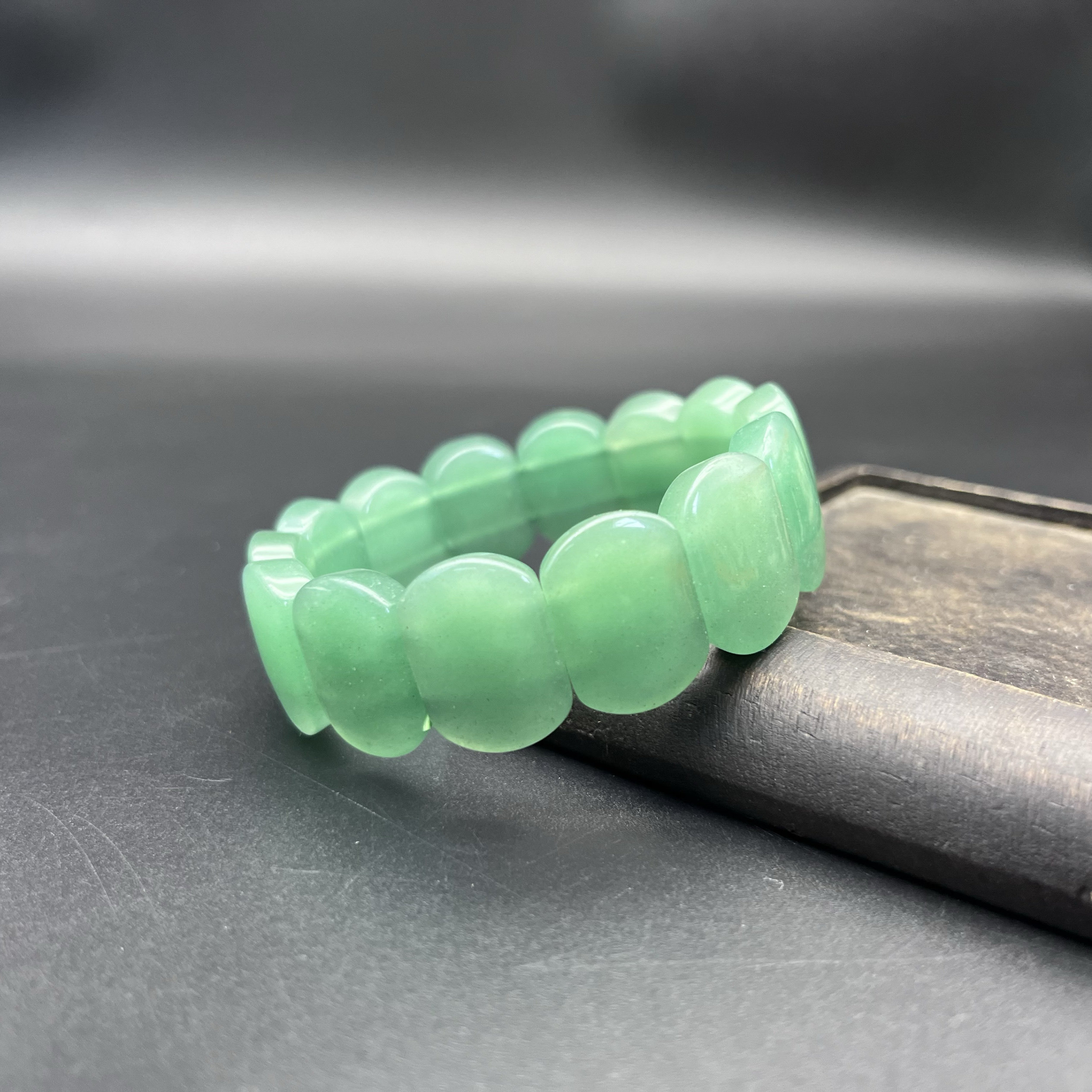 时尚新款天然东陵玉翠绿色菱形玉片手链手串女款手镯饰品手饰礼物