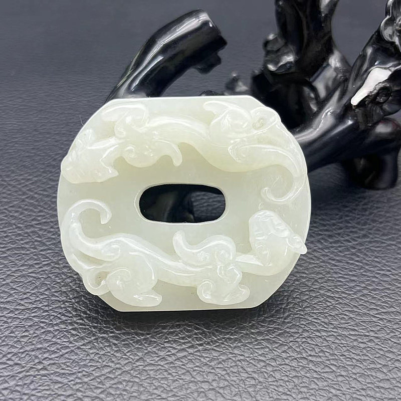 和田玉双貔貅吊坠挂件仿明清雕刻回云纹玉佩玉坠青白玉螭龙毛衣坠