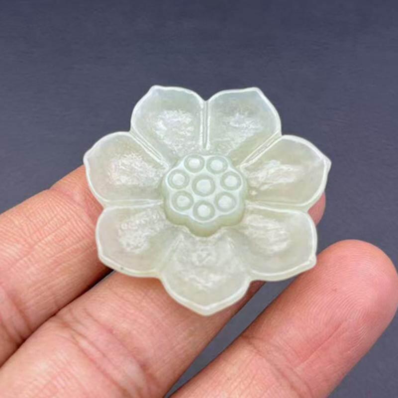 青白玉莲花盘扣腰带饰品