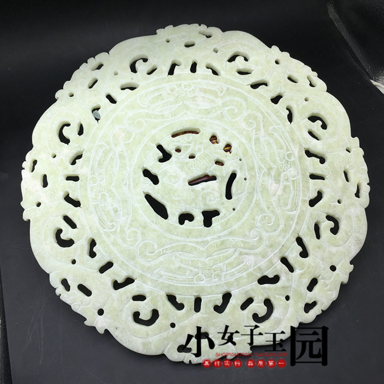 岫玉复古双面雕刻仿古龙风水玉璧镂空雕刻龙靠山玉璧摆件拍摄道具